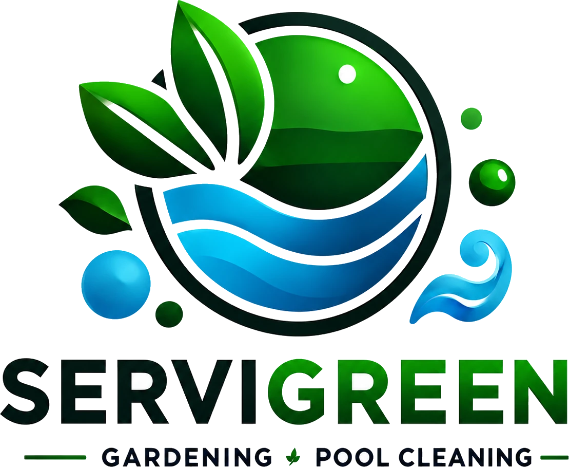 Logotipo de ServiGreen: emblema circular con hojas verdes y agua azul junto al nombre de la empresa